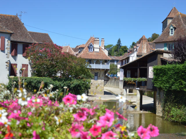 Salies-de-Béarn depuis le pont de la Lune