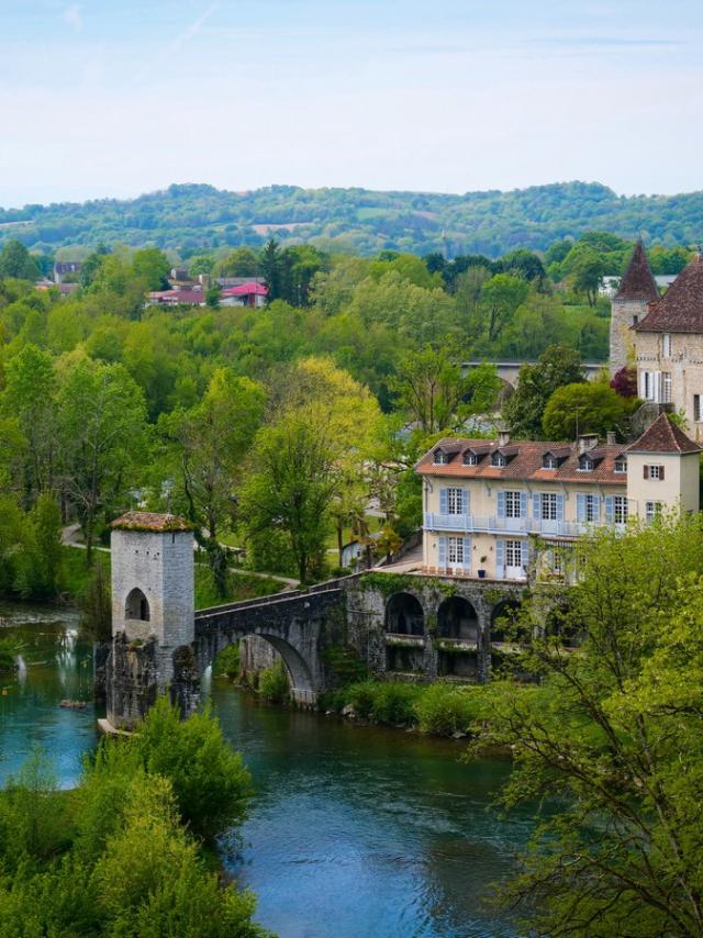 Pont de la légende à Sauveterre-de-Béarn